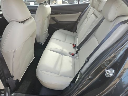 Used 2025 MAZDA MAZDA3 s image 26