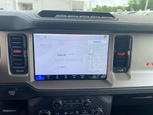 New 2026 Ford Bronco Outer Banks w/ Sasquatch Package AWD/4WD image 14