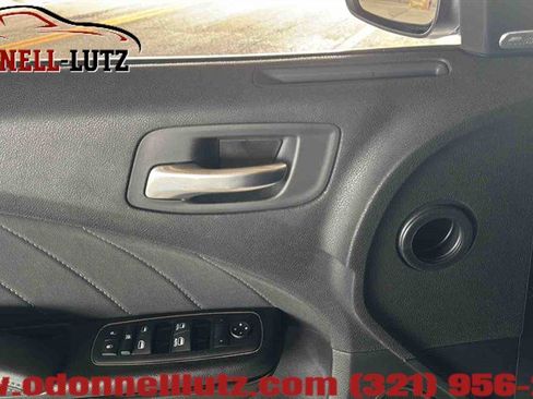 Used 2022 Dodge Charger R/T w/ Blacktop Package image 16