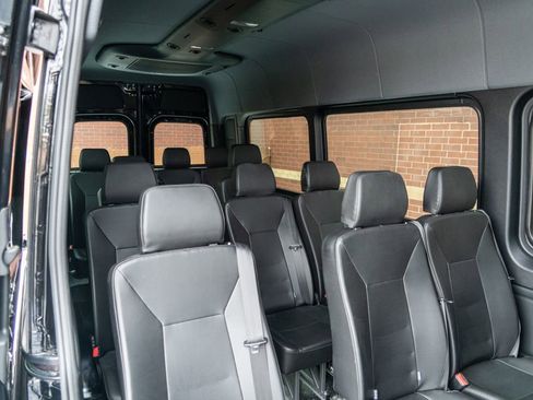 Used 2024 Mercedes-Benz Sprinter 3500 w/ Acoustic Package image 28