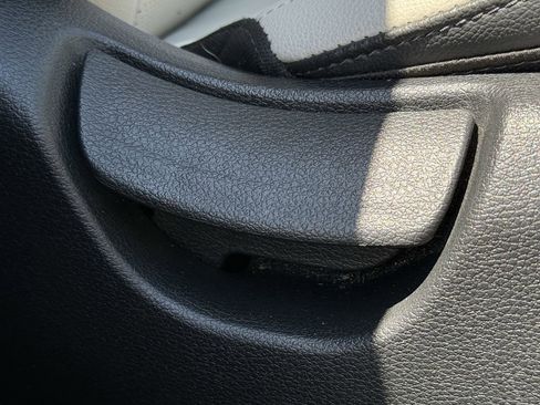 Used 2024 Kia Sportage EX image 22