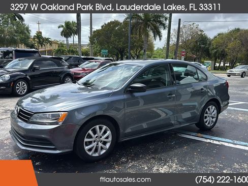 Used 2015 Volkswagen Jetta SE image 6