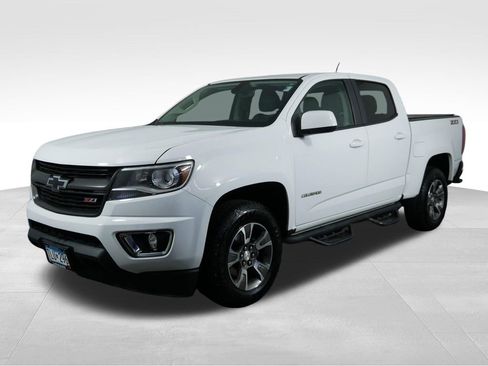 Used 2016 Chevrolet Colorado Z71 AWD/4WD image 5