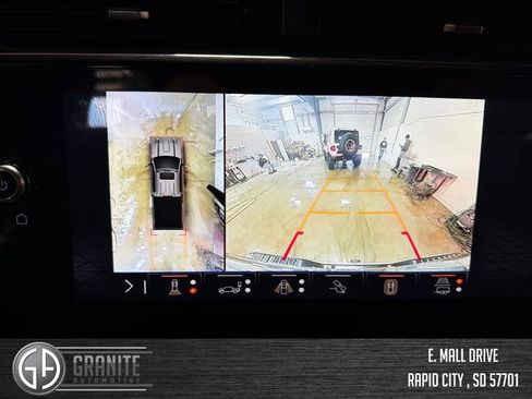 Used 2024 GMC Sierra 2500 Denali Ultimate AWD/4WD image 21