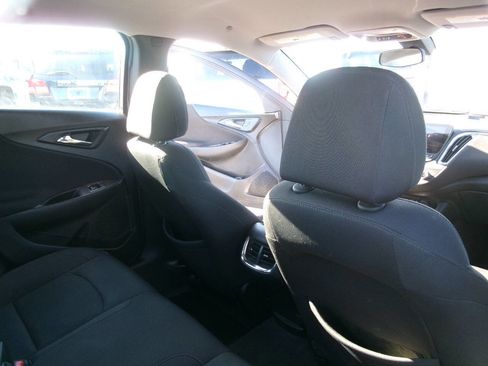 Used 2020 Chevrolet Malibu LT image 20
