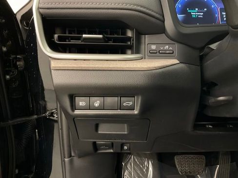 Used 2024 Toyota Grand Highlander AWD image 14