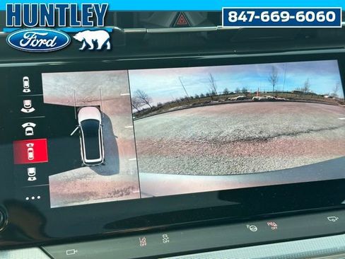 Used 2024 Jeep Wagoneer Launch Edition image 30