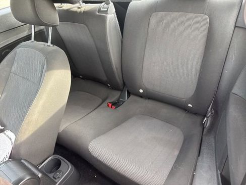 Used 2014 Volkswagen Beetle 1.8T image 11