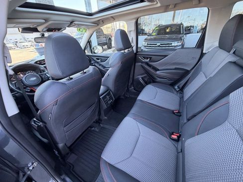 Used 2023 Subaru Forester Sport image 32