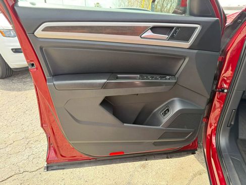 Used 2018 Volkswagen Atlas SE FWD image 9