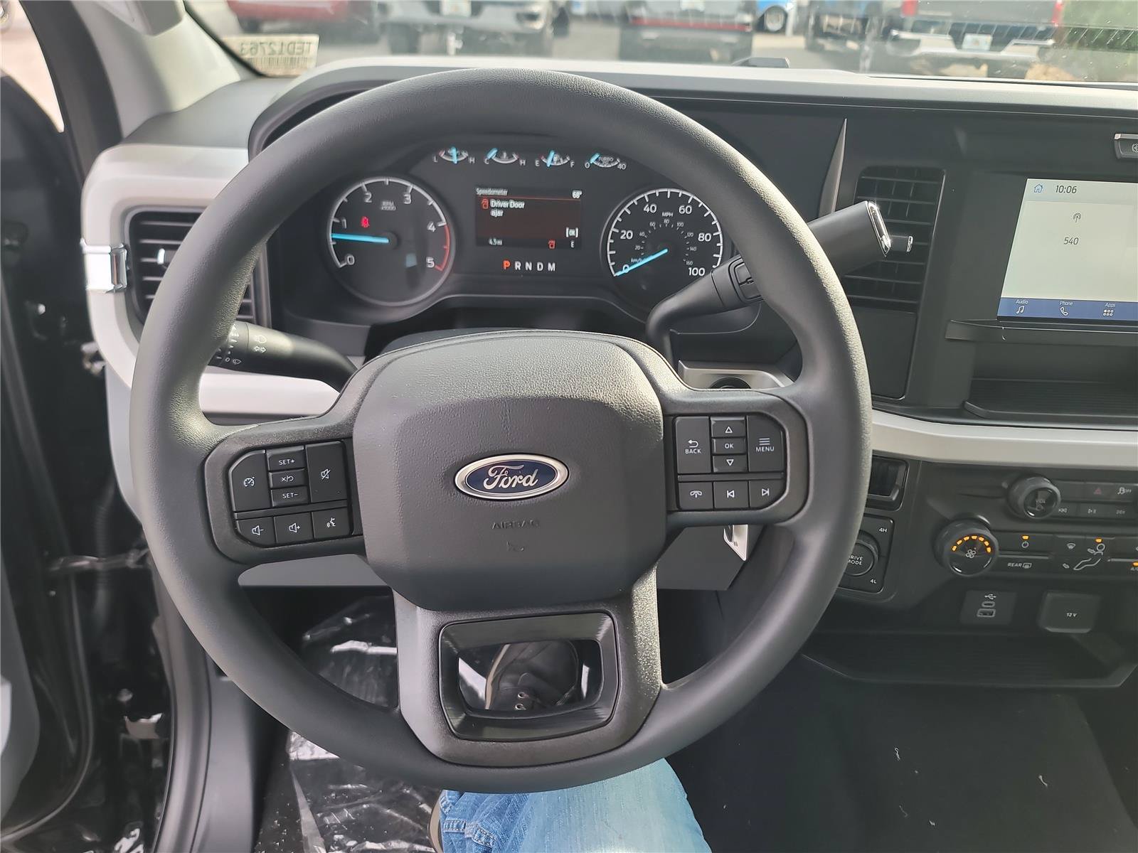 New 2026 Ford F250 XL w/ STX Appearance Package AWD/4WD image 16