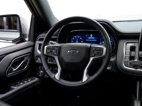 Used 2024 Chevrolet Tahoe Z71 w/ Z71 Off-Road Package AWD/4WD image 41