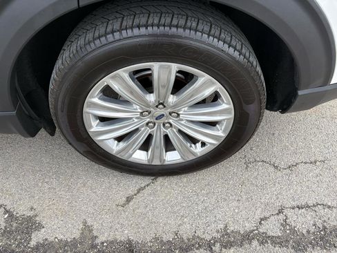 Used 2020 Ford Explorer Limited image 60