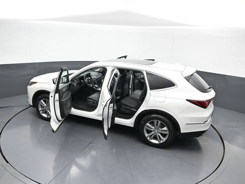 Used 2024 Acura MDX SH-AWD image 46
