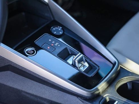 Used 2022 Audi A3 2.0T Premium image 19