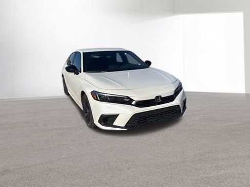 Used 2023 Honda Civic Sport image 15