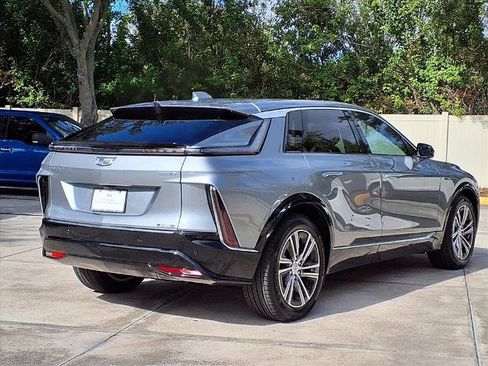 New 2026 Cadillac Lyriq Luxury w/ LPO, Floor Liner Package RWD image 5
