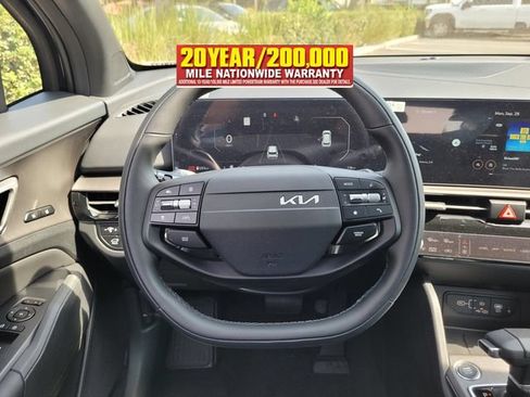 New 2026 Kia Sportage X-Line w/ X-Line Technology Package AWD/4WD image 12