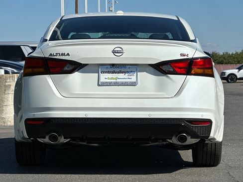 New 2025 Nissan Altima 2.5 SR w/ SR Premium Package image 5