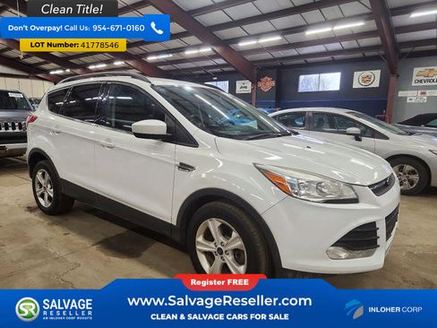 Used 2015 Ford Escape SE w/ Equipment Group 201A image 5