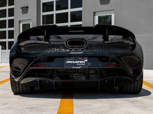 Used 2024 McLaren 750S Spider image 34