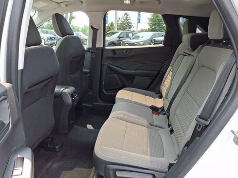 Certified 2022 Ford Escape SE w/ SE Sport Appearance Package AWD/4WD image 12
