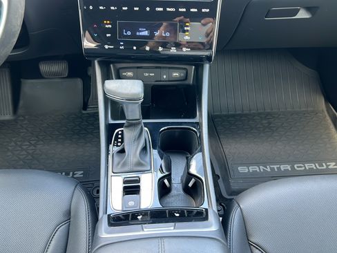 Certified 2024 Hyundai Santa Cruz Night AWD/4WD image 15