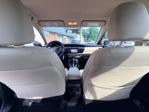 Used 2014 Toyota Corolla LE FWD image 41