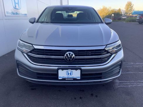 Used 2024 Volkswagen Jetta S FWD image 9