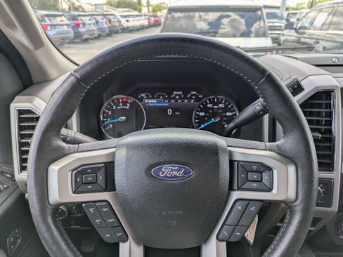 Used 2020 Ford F250 Lariat AWD/4WD image 23