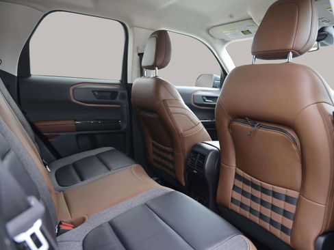 Used 2023 Ford Bronco Sport Outer Banks w/ Tech Package image 33