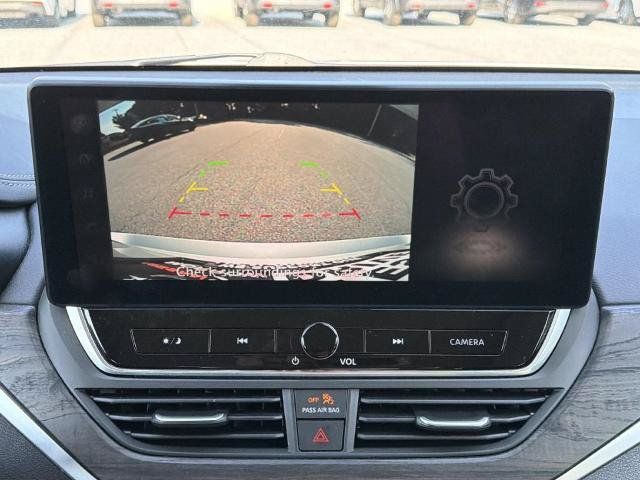 Certified 2025 Nissan Altima 2.5 SV w/ SV Premium Package FWD image 3