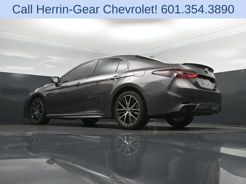 Used 2023 Toyota Camry SE w/ Convenience Package FWD image 35