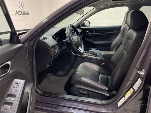 Used 2024 Honda Civic EX-L image 2