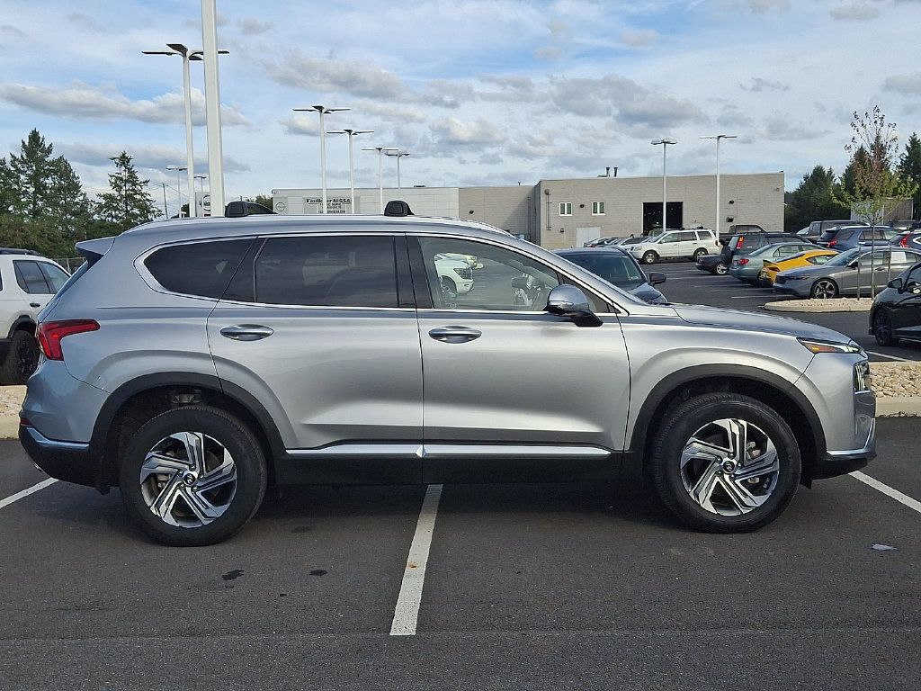 Used 2023 Hyundai Santa Fe SEL w/ Premium Package AWD/4WD image 7