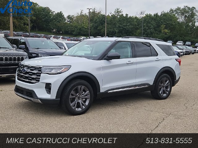 Used 2025 Ford Explorer Active w/ Active Comfort Package AWD/4WD image 1