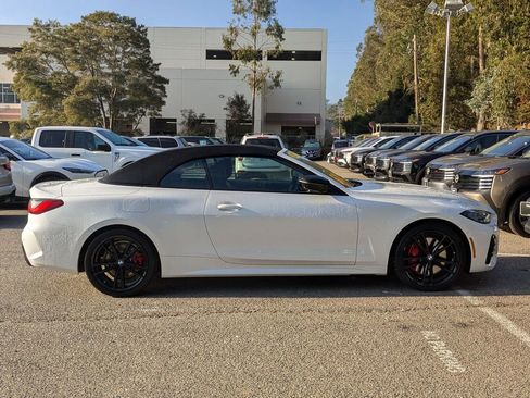 Used 2023 BMW 440i xDrive Convertible w/ Premium Package image 4