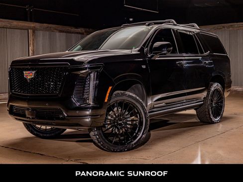 Used 2025 Cadillac Escalade Sport Platinum image 5