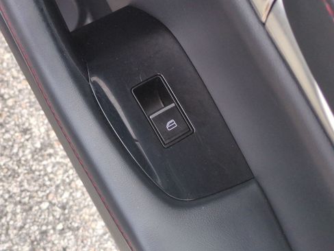 Used 2024 MAZDA MAZDA3 s AWD/4WD image 40