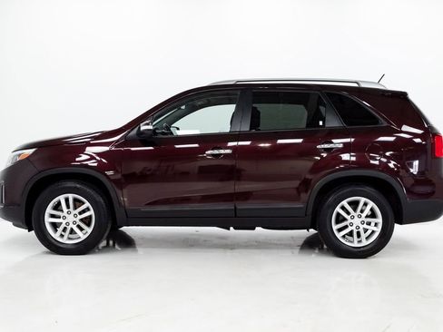 Used 2014 Kia Sorento LX FWD image 24