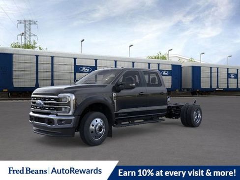 New 2026 Ford F450 Lariat image 2