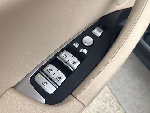 Used 2024 BMW X3 xDrive30i w/ Convenience Package w/ZPA image 10