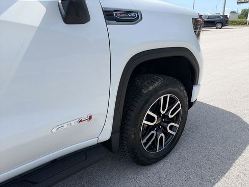 New 2026 GMC Sierra 1500 AT4 AWD/4WD image 43