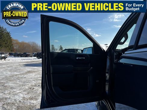 Used 2019 GMC Sierra 1500 SLT w/ SLT Premium Plus Package image 23