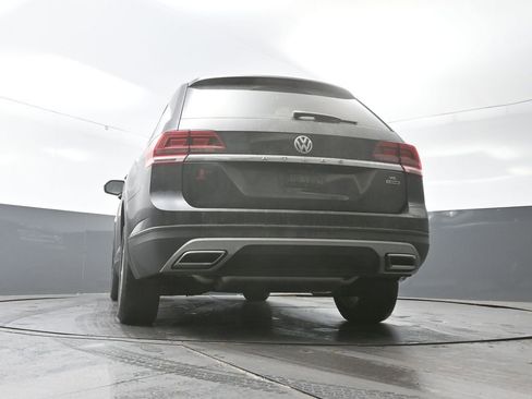 Used 2018 Volkswagen Atlas Launch Edition image 30