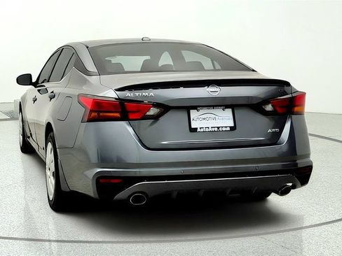Used 2021 Nissan Altima 2.5 SR AWD/4WD image 6