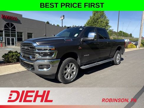 New 2026 RAM 2500 Laramie AWD/4WD image 3