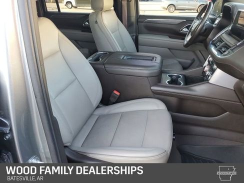 Used 2022 GMC Yukon XL SLT w/ SLT Luxury Package image 35