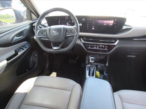 Used 2024 Buick Envista Avenir FWD image 12
