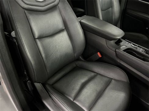 Certified 2020 Cadillac XT6 Premium Luxury image 28